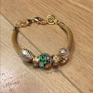 Pretty bead bracelet